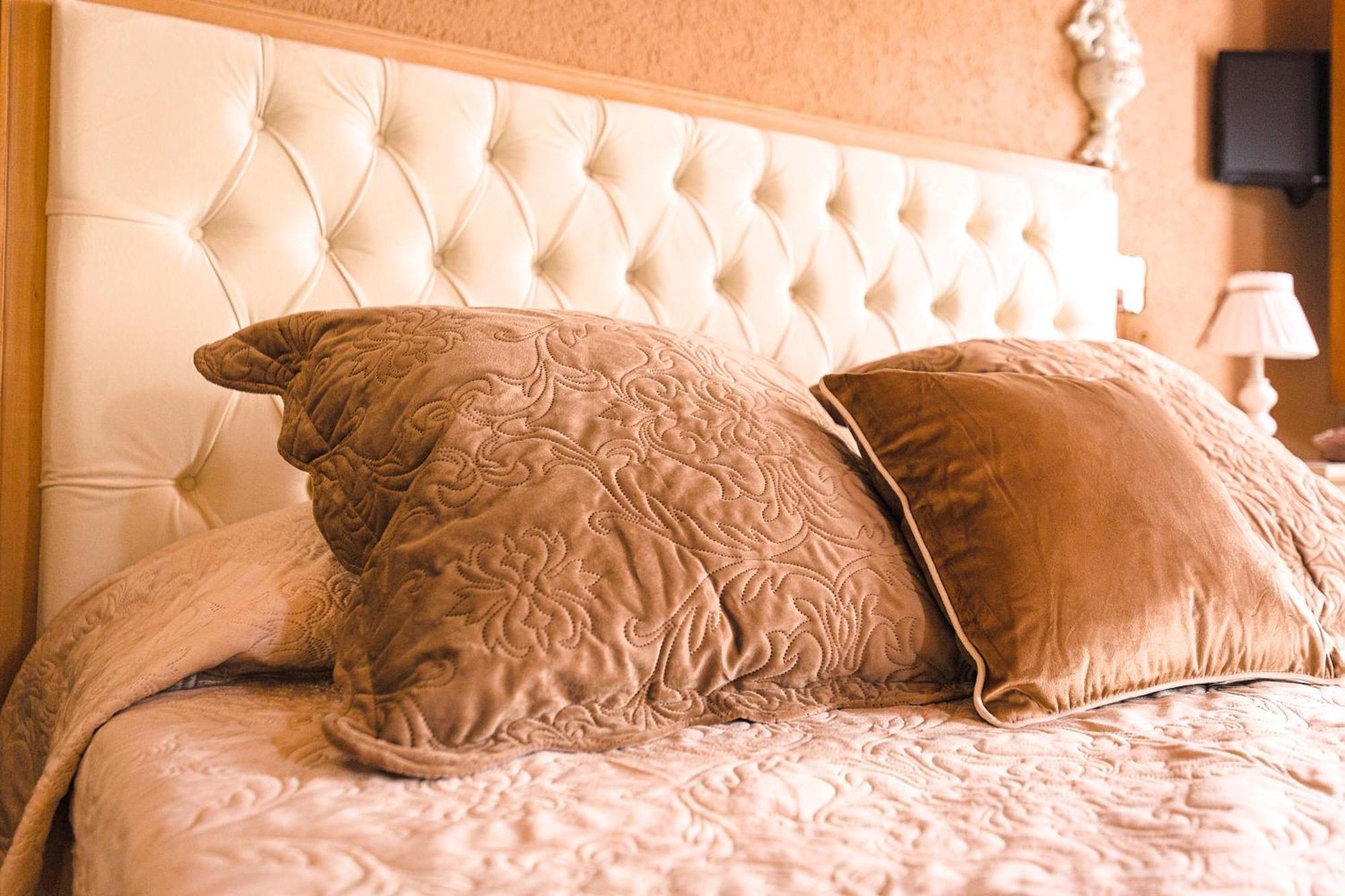 Relais Garden Cactus B&B ฟาวารา ภายนอก รูปภาพ